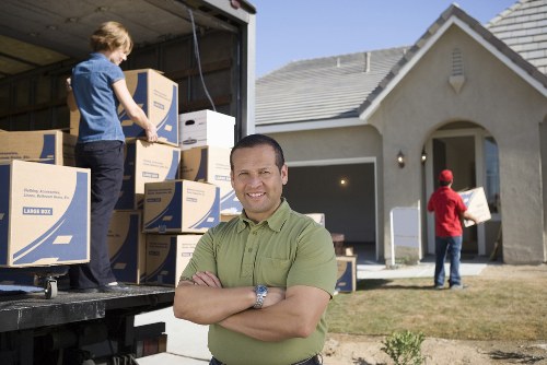 Booking confirmation and unit selection for storage services